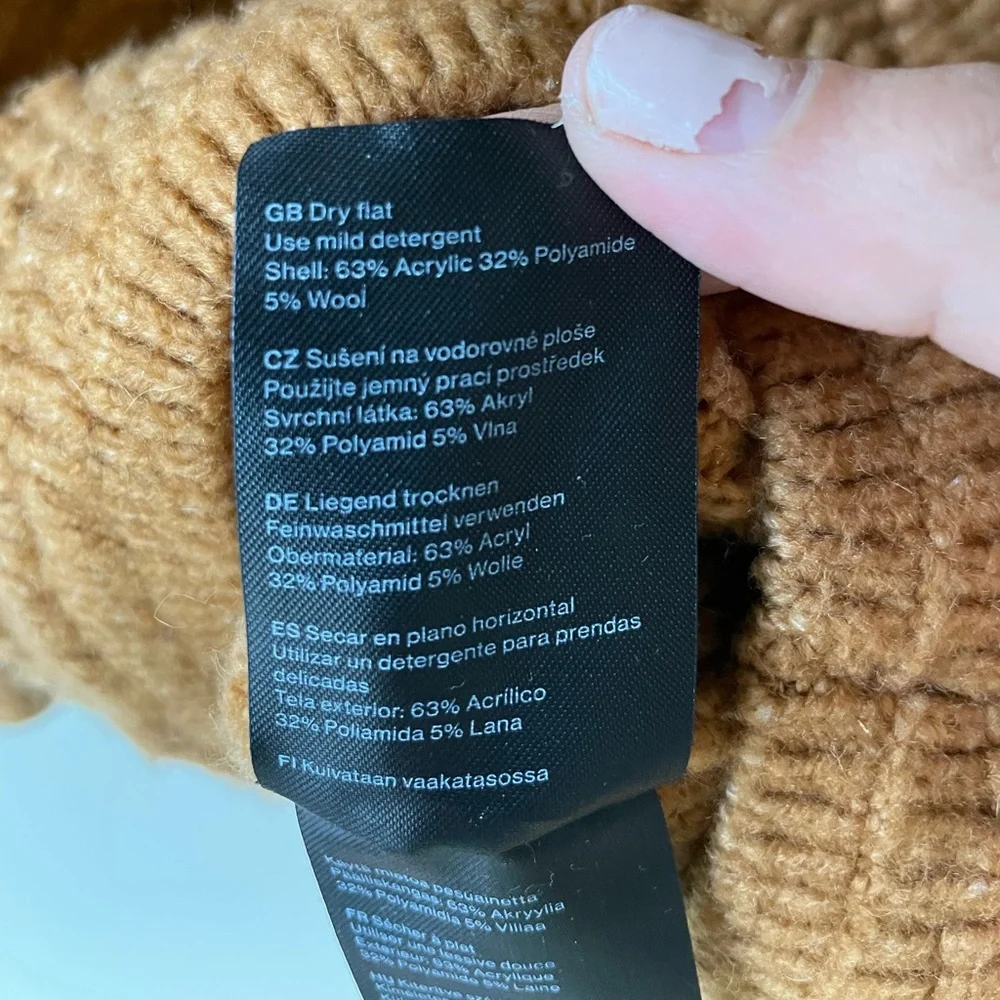 Chunky knit Cropped Jumper - Picture 5 of 8